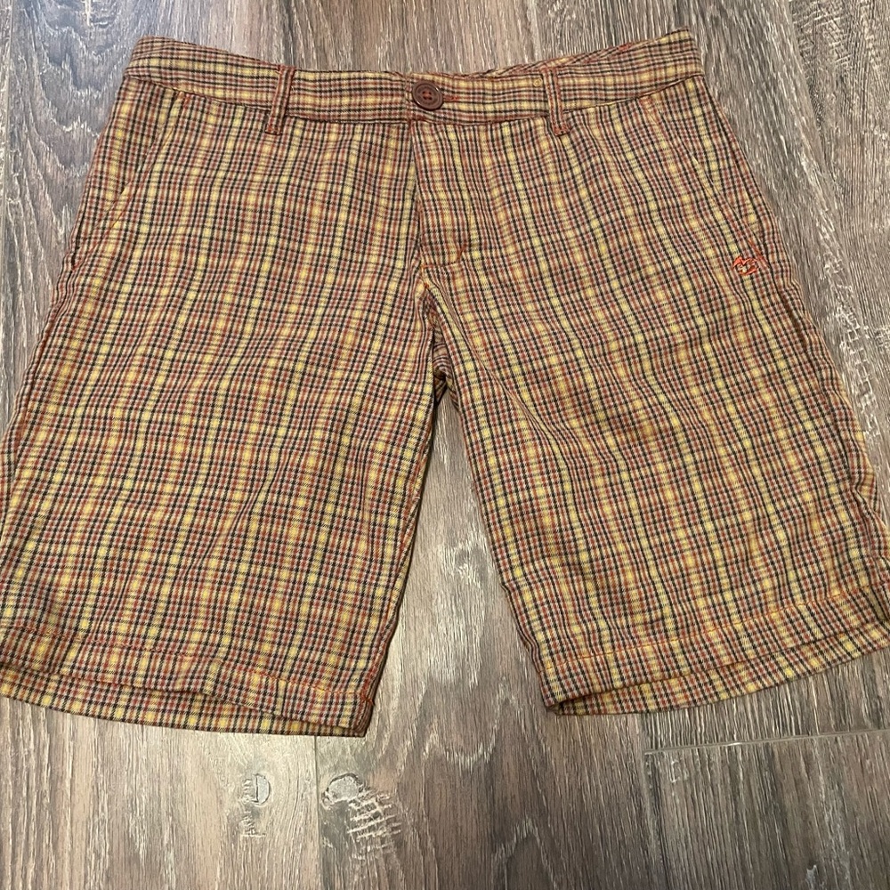 Billabong shorts size 9